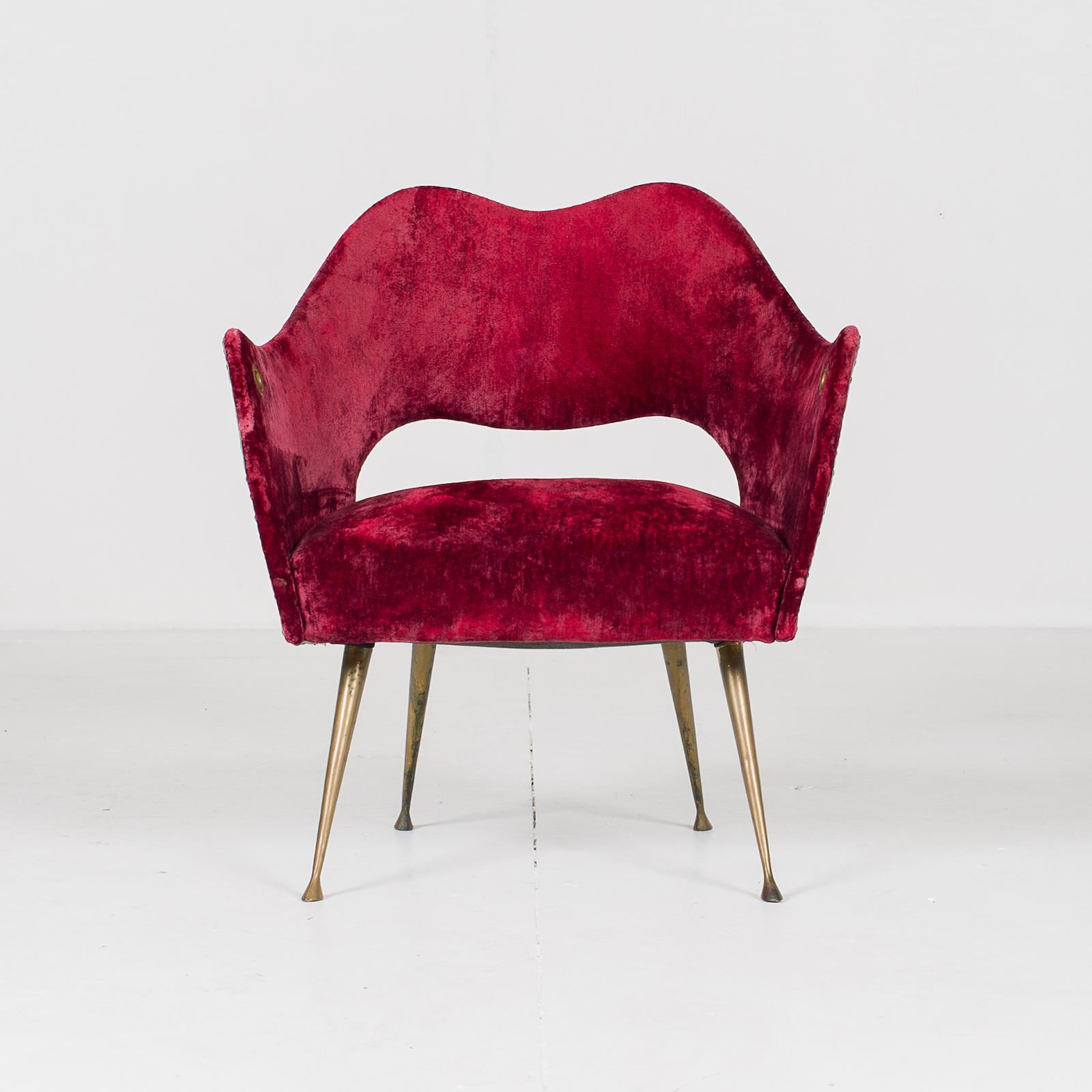 Armchair By Gio Ponti For Isa Bergamo In Burgundy Velvet ,1950s, Italy 2930